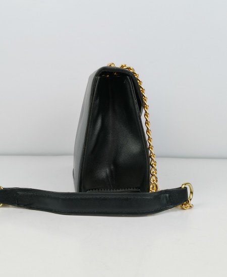 Elegant Black Handbag 02