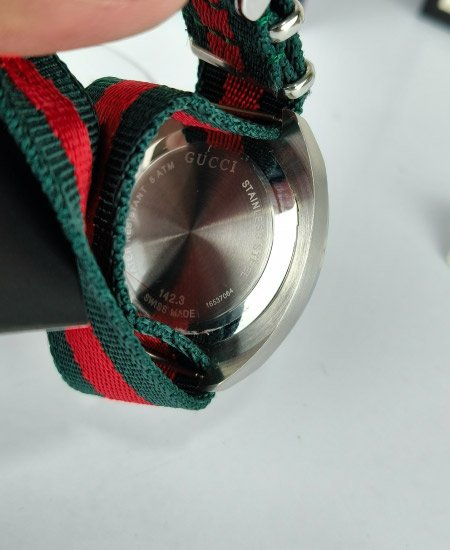 GUCCI Men's Watch YA142305