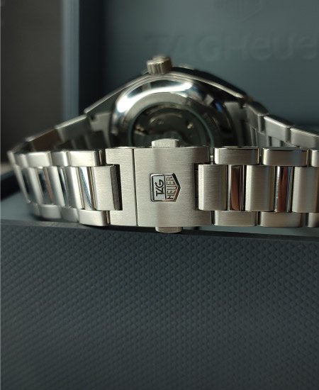Tag Heuer Carrera Calibre 5 WAR201D.BA0723 watch