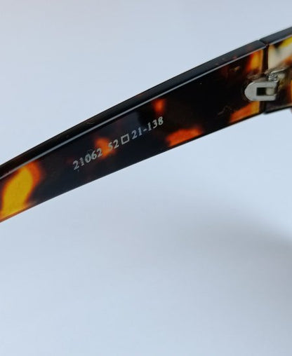 1.1 Louis V Evidence Sunglasses Cheeta