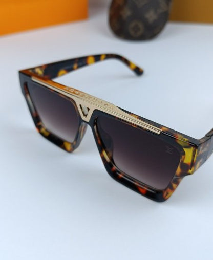 1.1 Louis V Evidence Sunglasses Cheeta
