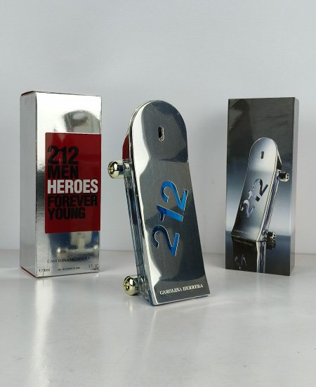 212 Men Heroes Perfume