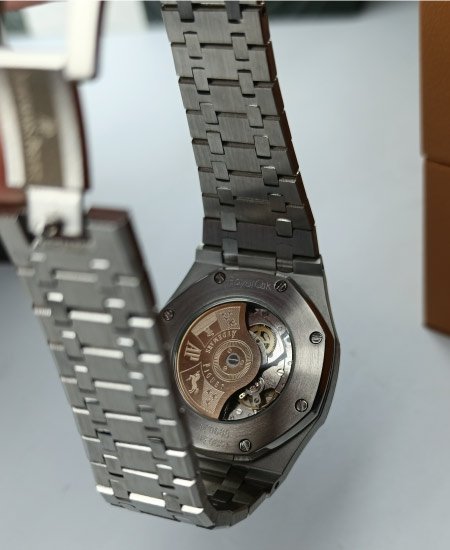 A-P Royl Oak Watch 15510BC.OO.1320BC.02