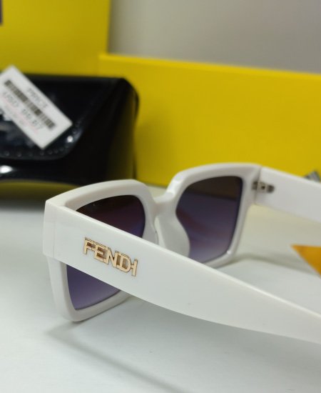 Fndi White Womens Sunglasses-FZ03
