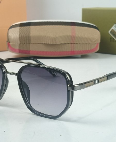Brbery Sunglasses BR067