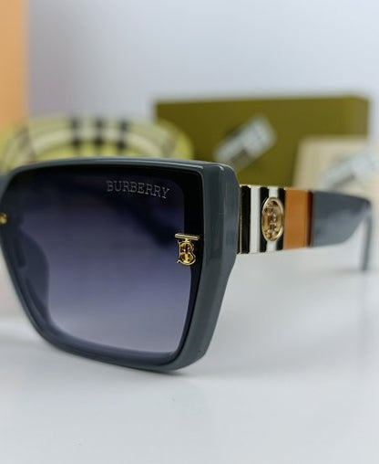 Brbery Sunglasses Gray Bur31