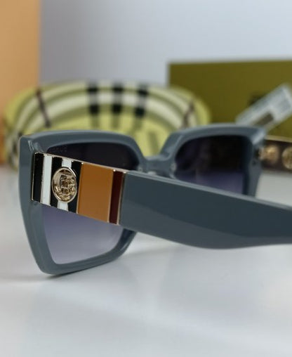 Brbery Sunglasses Gray Bur31