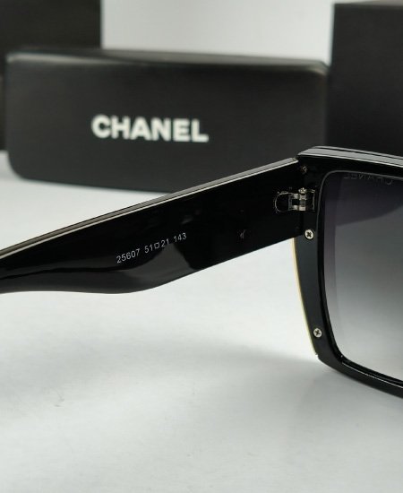 CHANEL Sunglasses Black CHN016