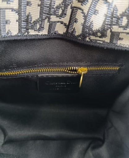 Dior handbag in Pakistan