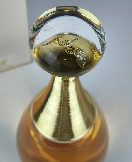Dior j'adore Perfume