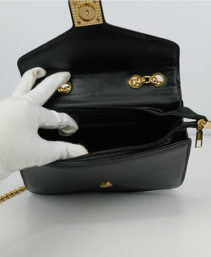 Elegant Black Handbag 02