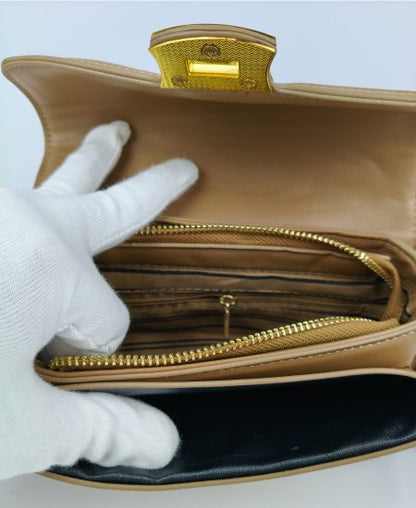 Elegant Handbag Khaki White