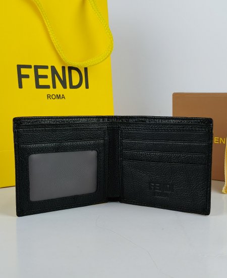 Fendi Men's Leather Wallet 082A