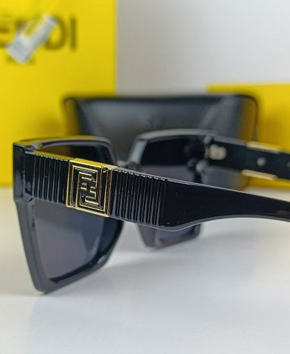 Fendi Sunglasses Black FND21