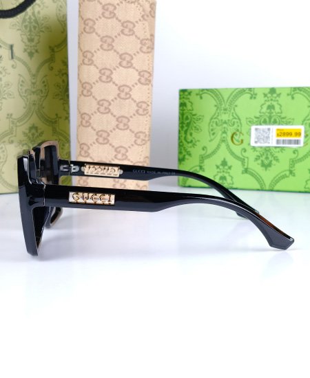 Gucci Black Sunglasses GG66