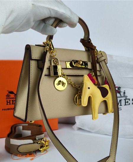 Hermes Mini Kelly Handbags Beige