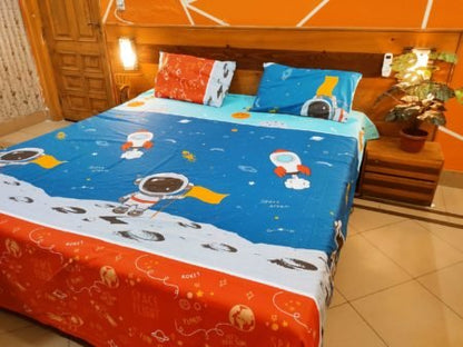 Kid's On Moon Bed Sheet