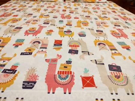 Lama Cartoon Bed Sheet Set