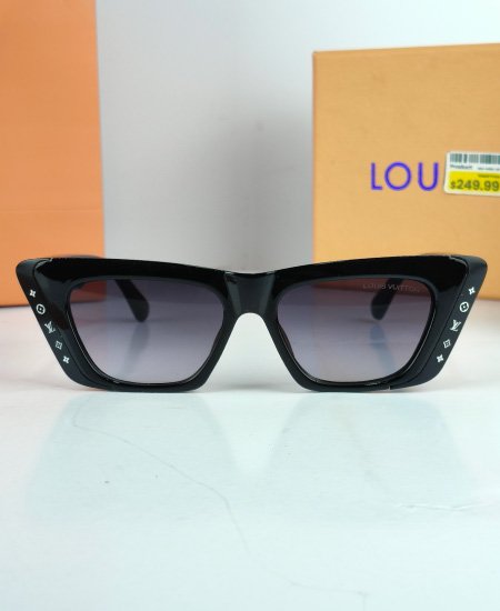 LV Black Moon Cat Eye Sunglasses