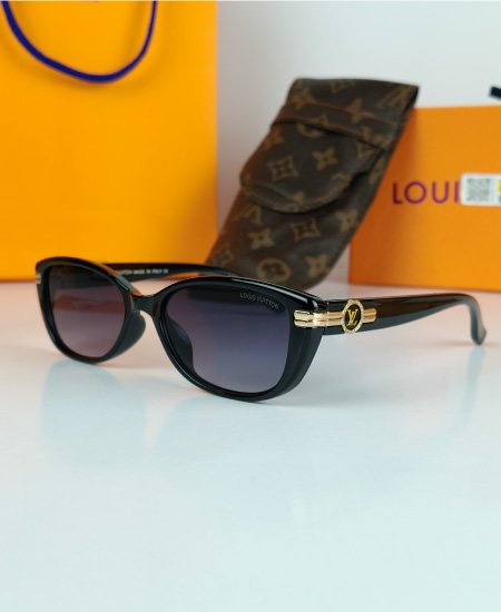 LV Ladies Black Sunglasses