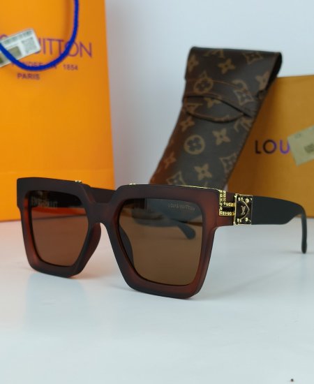 1.1 Louis V Millionaire Sunglasses Mate Brown