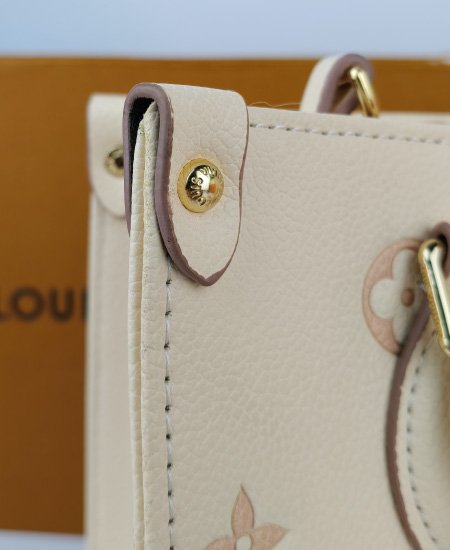 Louis Vuitton OnTheGo PM Bag M14403