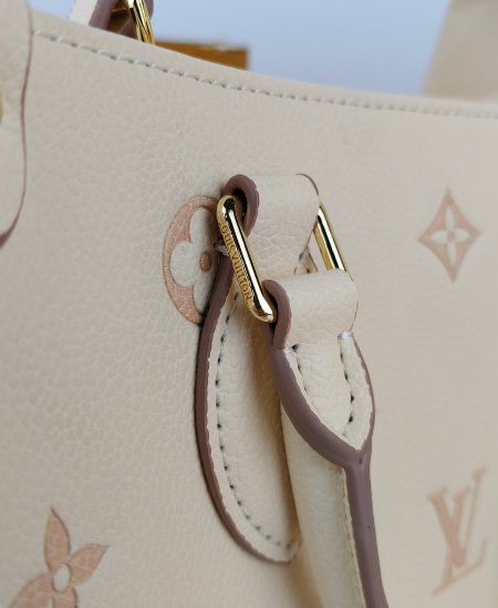 Louis Vuitton OnTheGo PM Bag M14403
