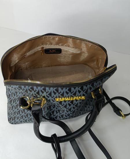 Mchl Krs handbags Black and Gray Handbag