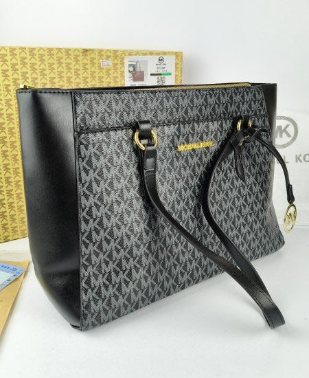 Michael Kors Black Tote Handbags