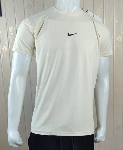 Nike Dri Fit T-Shirts Off-White