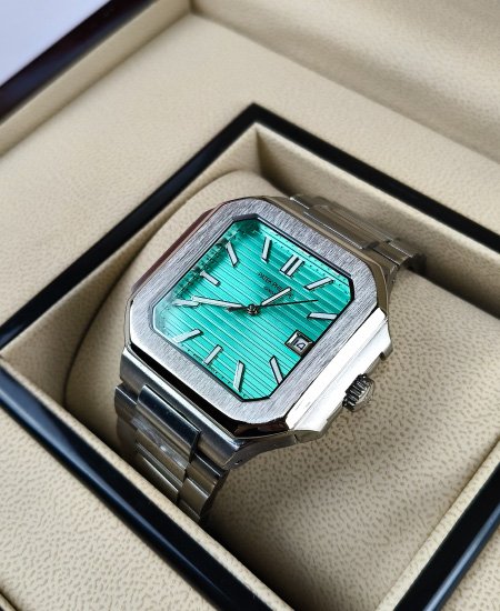 PATEK PHILIPPE Cubitus Ice Blue (Reference 5821-1A-001)