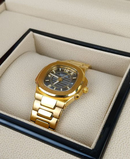 PATEK PHILIPPE Women's Watch NAUTILUS 7011/1