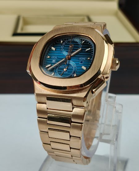 Patek Philippe Nautilus 5990-R-001 Rose gold Blue Watch