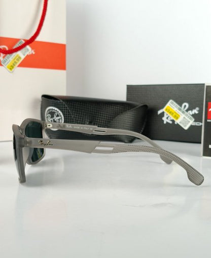 Ray Ban Gray Polycarbonate Sunglasses