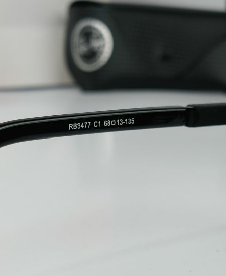 Ray Ban Sunglasses Black Modern Aviator