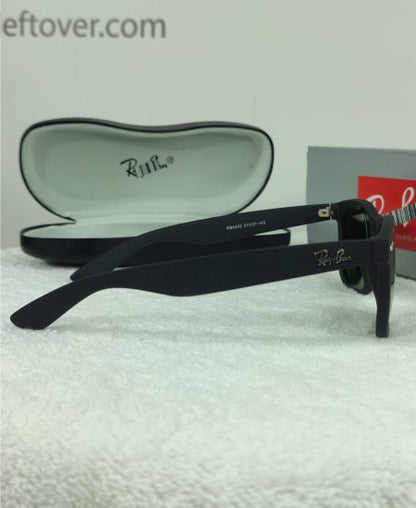 RayBN16-Wayfarer Mate Black Green
