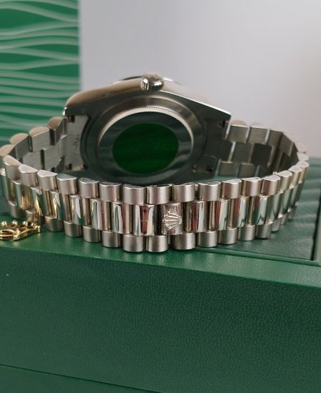 Rolex 228206-0004 Day-Date Ice Blue