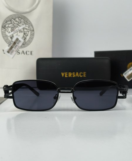 Versace Black Rectangular Sunglasses VR033