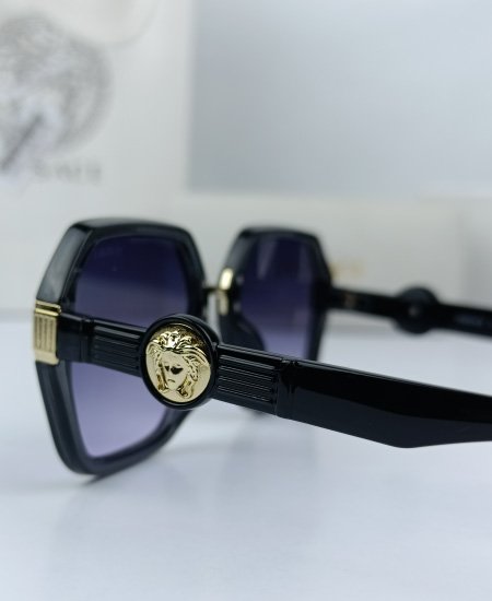 Versace sunglasses VR04