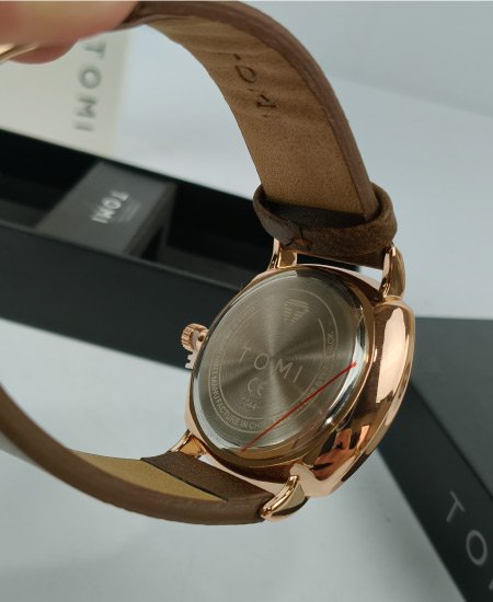 Z Tomi Watch 004